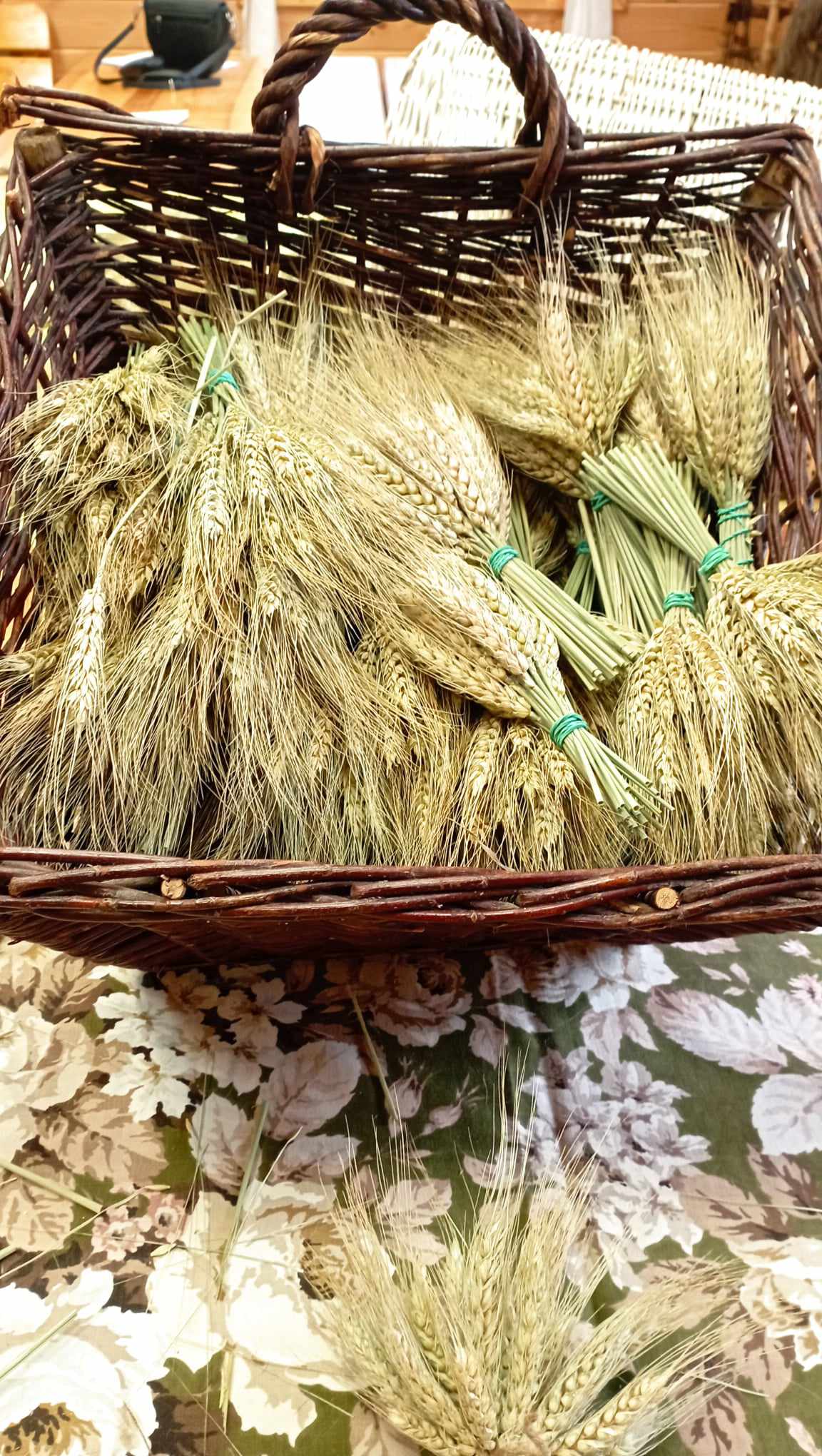 Warsztaty Tworzenia Tradycyjnego Wieńca Dożynkowego III